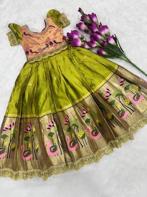 NEW LAUNCING KIDS LEHENGA CHOLI paithani silk NEW LAUNCING KIDS LEHENGA CHOLI paithani silk